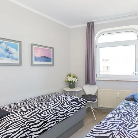 Apartment Trafalgar 325